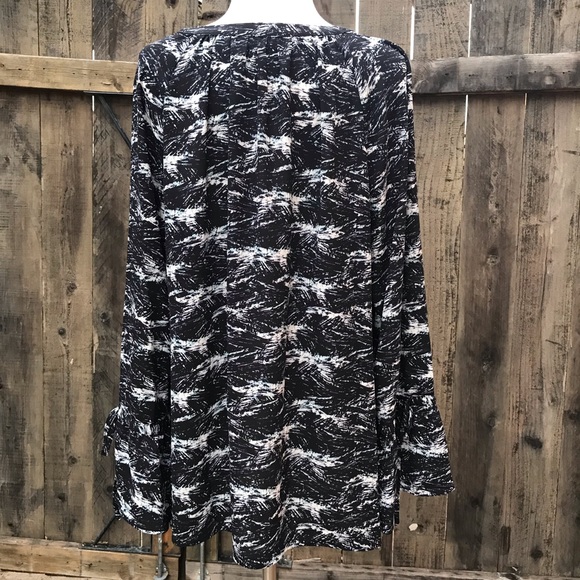 Sejour Black Long Sleeve Top Blouse Nordstrom - Picture 2 of 8